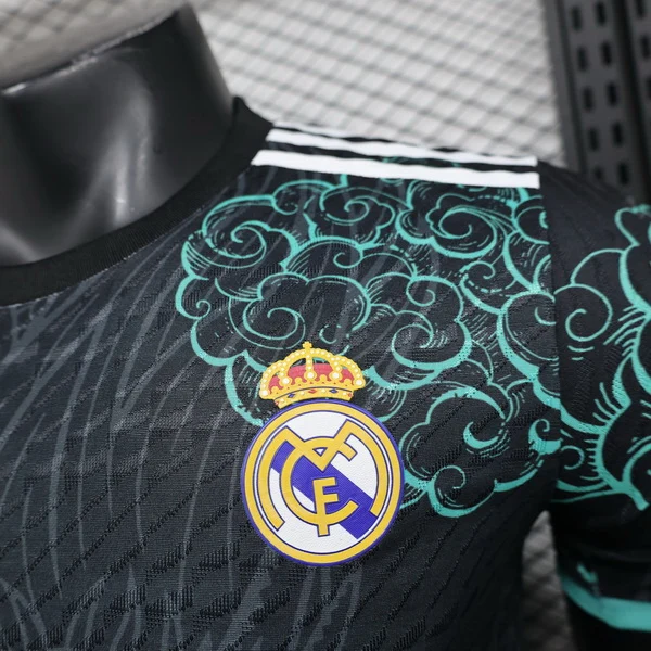 Real Madrid Maillot 2025 2026 - Survêtements Real Madrid | maillotdefootpersonnalise