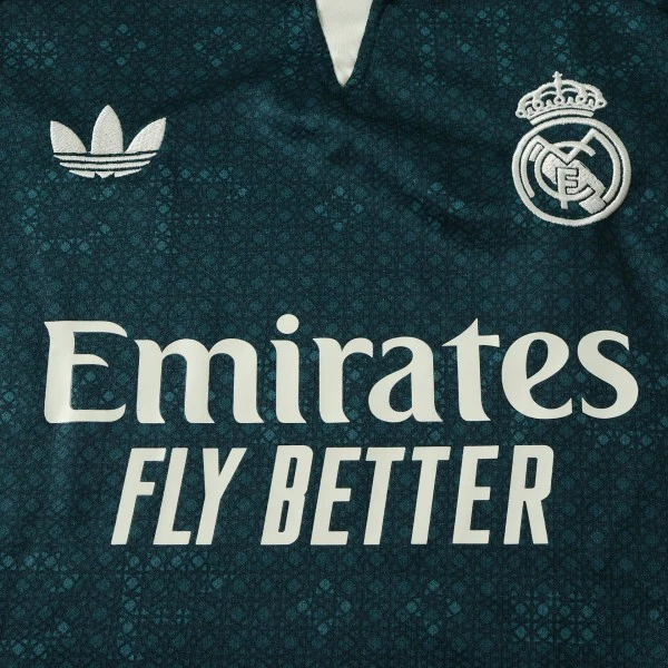 Real Madrid Enfant Ensemble 2026 2027 Vert - Real Madrid Enfant Pas Cher | maillotdefootpersonnalise